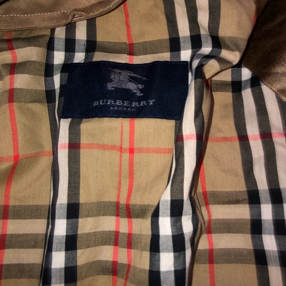 🌺VINTAGE burberry trench coat with removable zippered lining /vest 🌺 - Picture 10 of 16